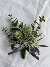 GENTS BUTTONHOLE