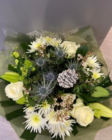 Florist Choice Xmas Handtied