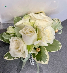 Ladies wrist corsage